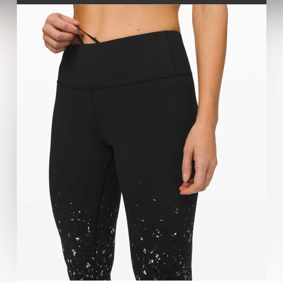 Lululemon Speed Wunder Tight 28" *Speckle Shine
Black / Deep Coal / Silver - Picture 2 of 11